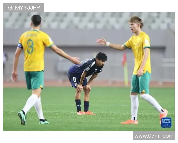 中国蓝队迎战澳大利亚队期待精彩对决展现足球魅力与团队精神