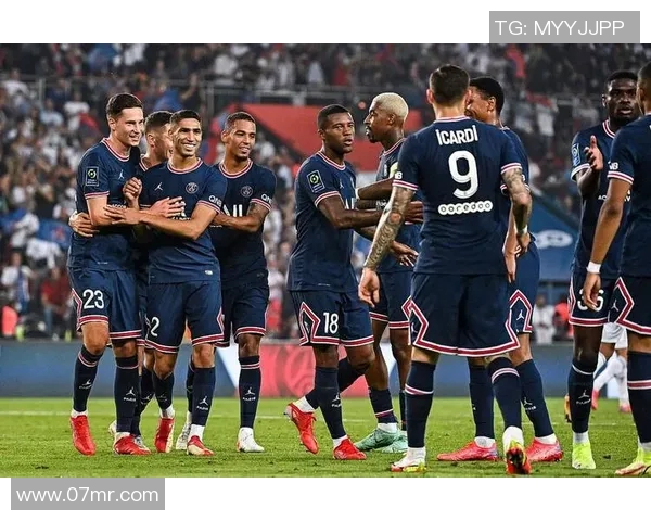 巴黎与巴塞罗那的巅峰对决足球盛宴即将上演谁能笑到最后